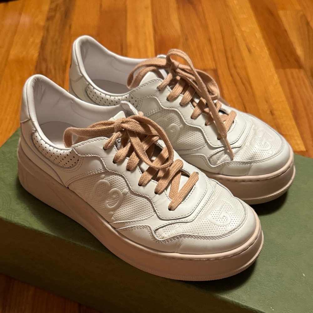 Women's Gucci GG Platform Sneakers